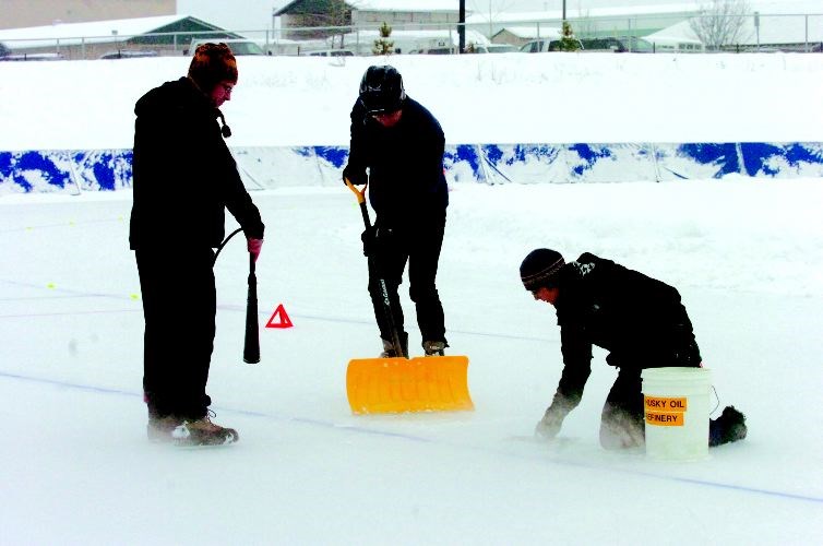 SPORTS-Outdoor-oval-folo.20.jpg