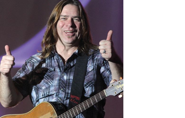 alan-doyle-at-games.12.jpg