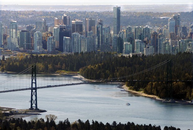 Lions Gate Bridge