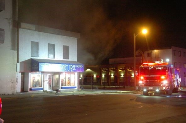 Honey-Tree-fire-web.04.jpg
