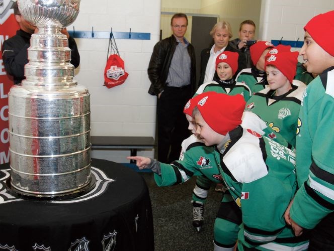 Stanley-Cup-in-PG.19.jpg