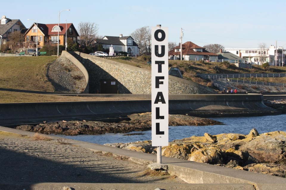 OUTFALL.jpg