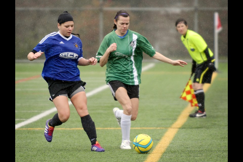 03-29-15
Burnaby Inter FC Rush vs CCB Hammerheads in MWSL division 4 silver championship cup final.
Photo: Jennifer Gauthier