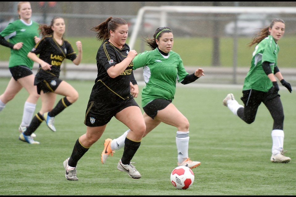 03-29-15
New West Hyacks vs Langley United in the MWSL division 3 championship.
Photo: Jennifer Gauthier