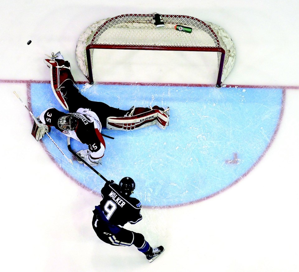 SPORT-cougars-Game-5-advanc.jpg
