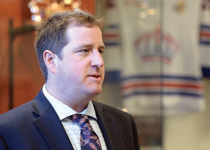 SPORTS-Kings-new-head-coach.jpg