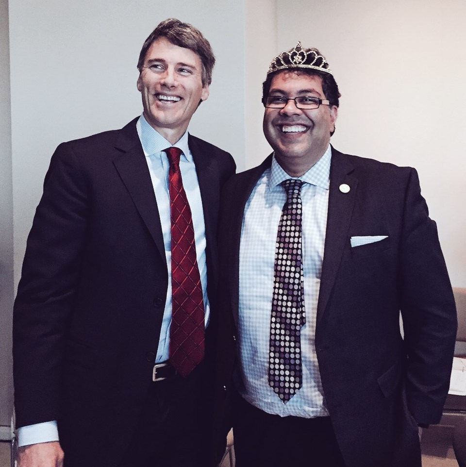 Vancouver Mayor Gregor Robertson and Calgary Mayor Naheed Nenshi