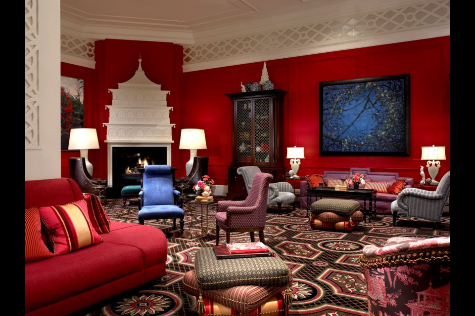 Hotel Monaco’s plush bold fuschia lobby is a great place to meet other travellers during its nightly get-together complete with live music, complimentary wine, beer and appies.