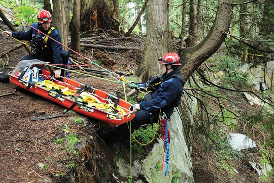 DNV firefighters