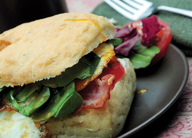 Breakfast sandwich