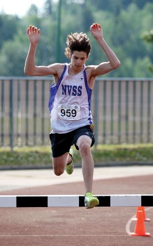 SPORTS-High-School-Track-Fi.jpg