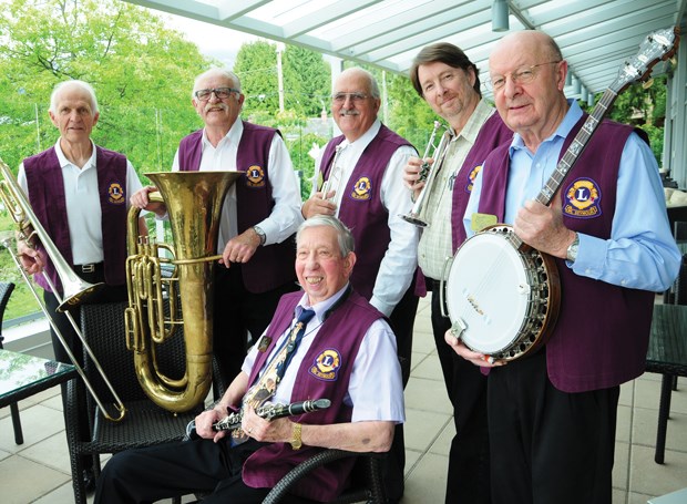 Local band bringing back some old time jazz - North Shore News