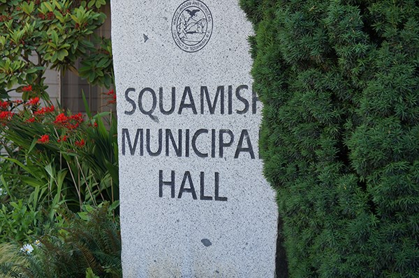 Muni Hall
