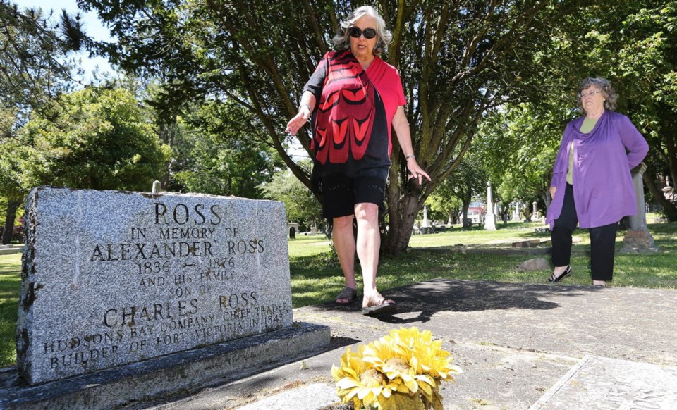 C1-0621-cemetery.jpg