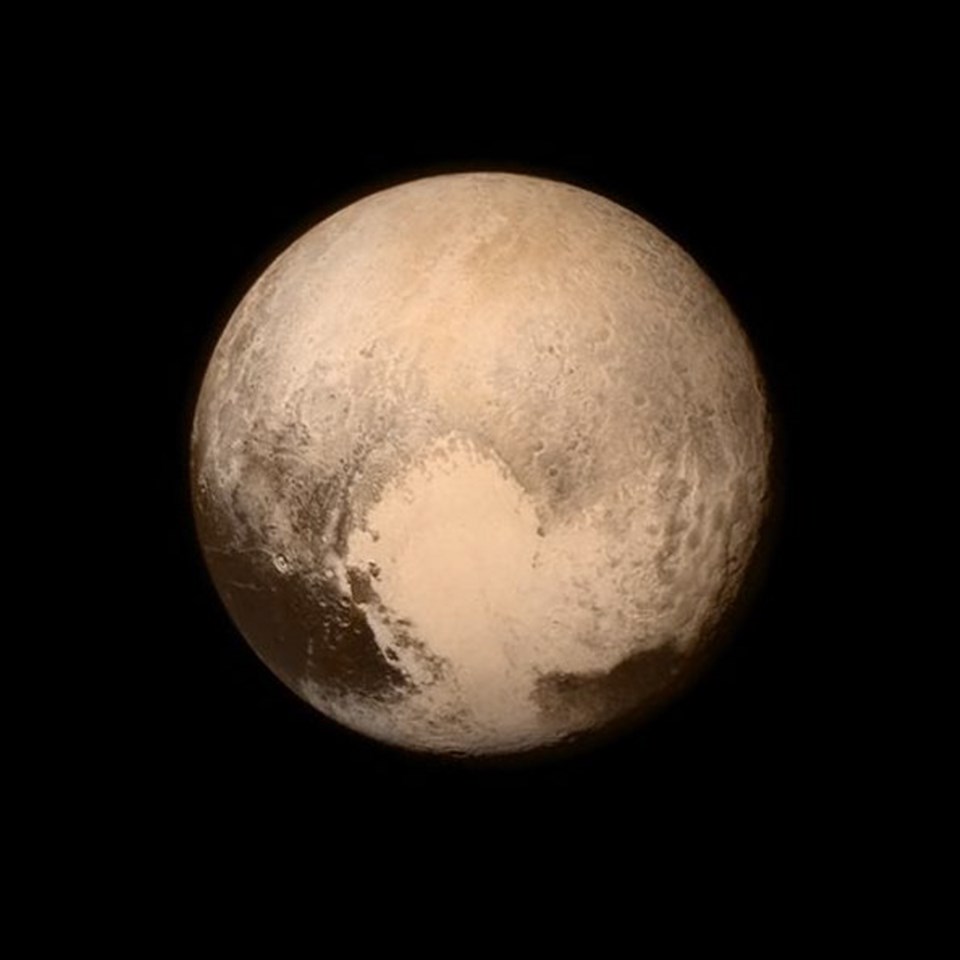 APTOPIX Pluto.jpg
