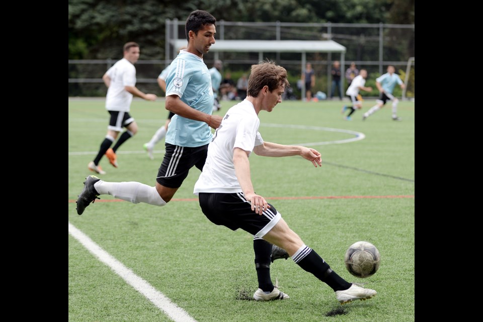 07-12-15
Khalsa Sporting Club vs Penticton Pinnacles in Pacific Coast Soccer League premier men's soccer.
Photo: Jennifer Gauthier