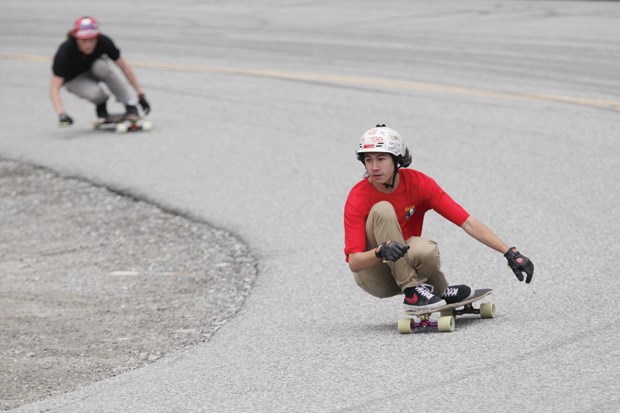 longboarders