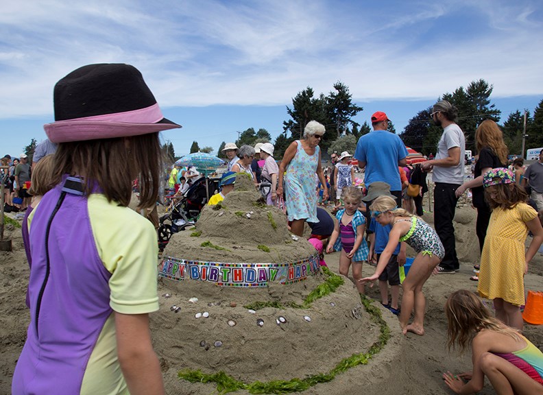 sandcastle bday