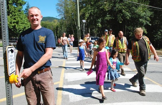 bowen island traffic light