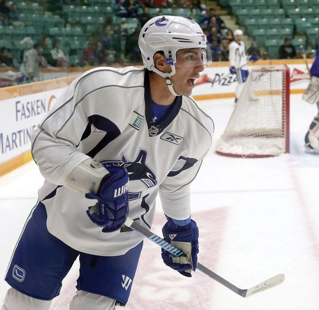 SPORT-canucks-burrows.jpg
