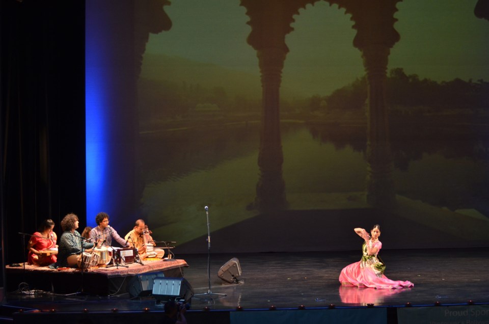 Cassius Khan, Mushtari Begum Festival, Amika Kushwaha