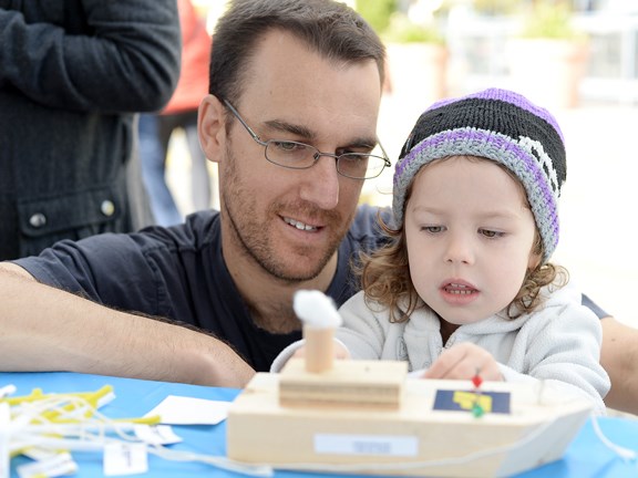 Riverfest attracts crowds to New West waterfront_3
