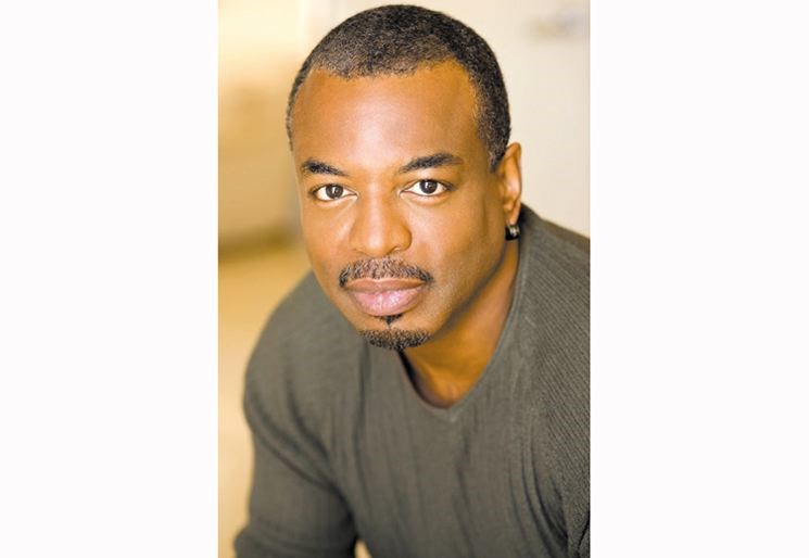 A-E-levar-burton-in.23.jpg