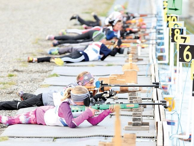 SPORTS-Biathlon-Fall-Invita.jpg