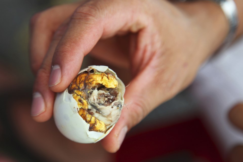 Balut Whole 1029