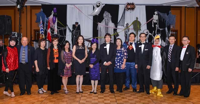 Costume contestants pose for a picture
