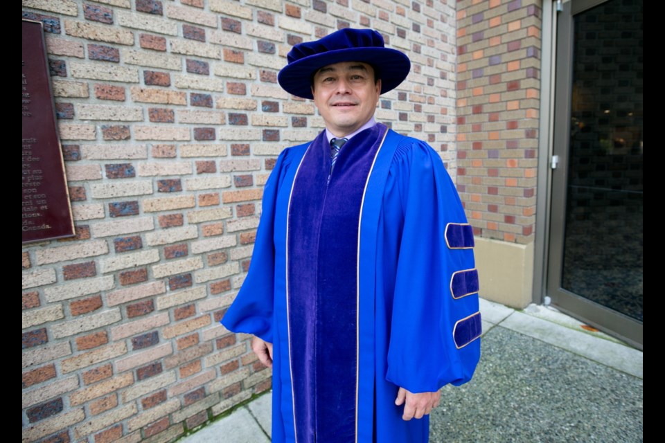 Shawn A-in-chut Atleo, hereditary chief of the Ahousaht First Nation, received an honorary doctor of laws degree from Royal Roads University.