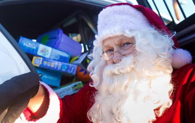 Triple header for Richmond Christmas Fund Drive-thru_2