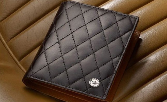 car wallet