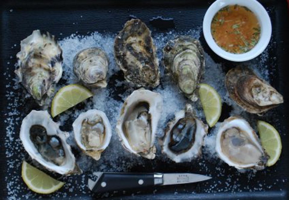 c1-1213-oysters.jpg