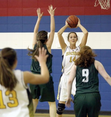 SPORT-condors-hoops.14.jpg