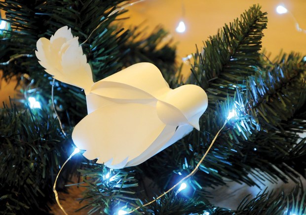 Take a shine to handmade ornaments