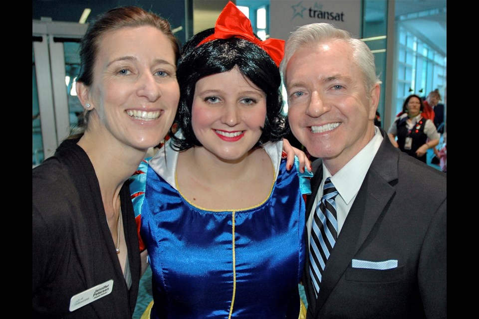 Christmas Wish Foundation’s Jennifer Petersen, Snow White’s Kelsey Hansell and Air Transat regional manager Rod Ramage fronted the carrier’s yearly Search for Santa event for kids at YVR Airport.