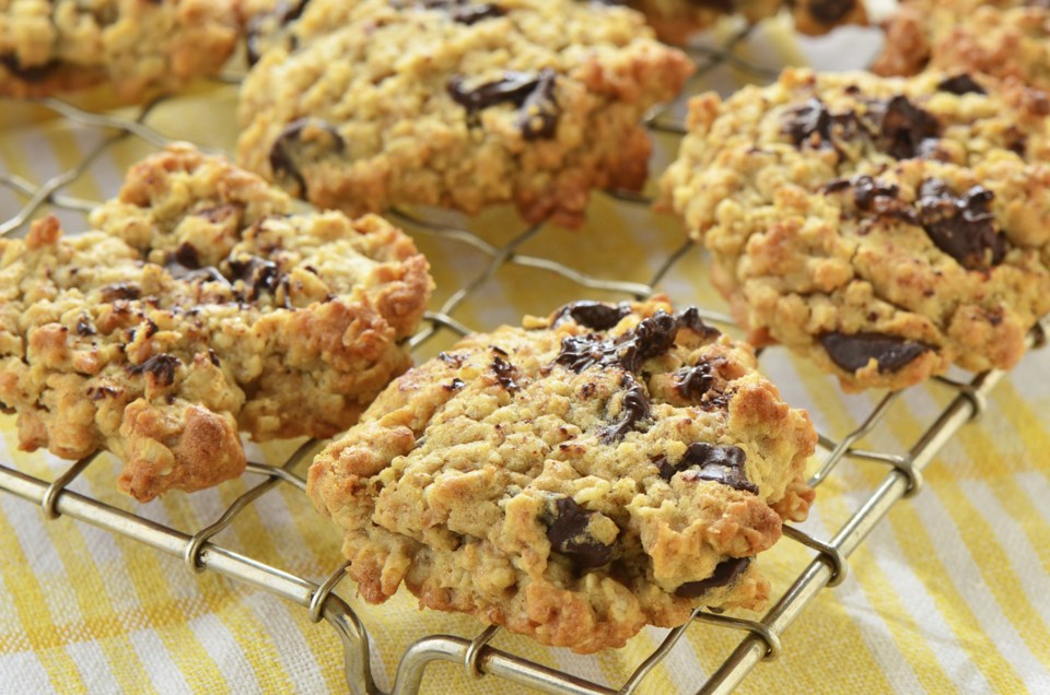 oatmeal chocolate chip cookies