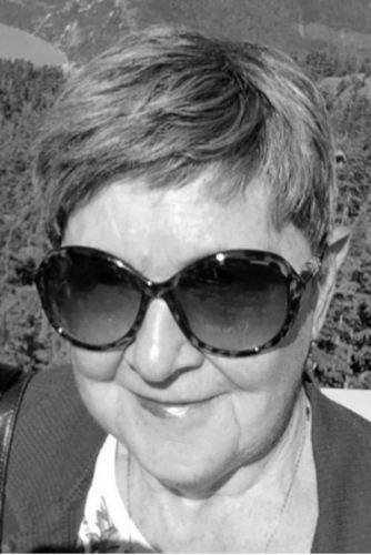 Honey-Tree-owner-Shirley-Ir.jpg