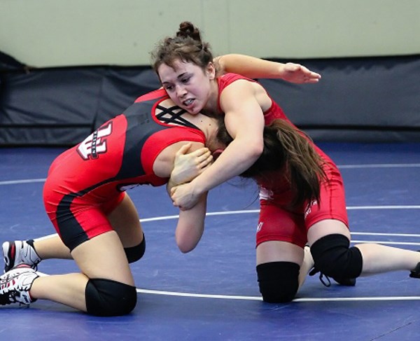 SFU wrestling