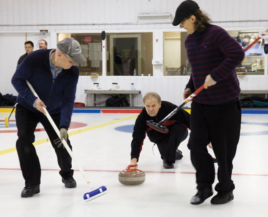 curling