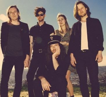 Yukon Blonde