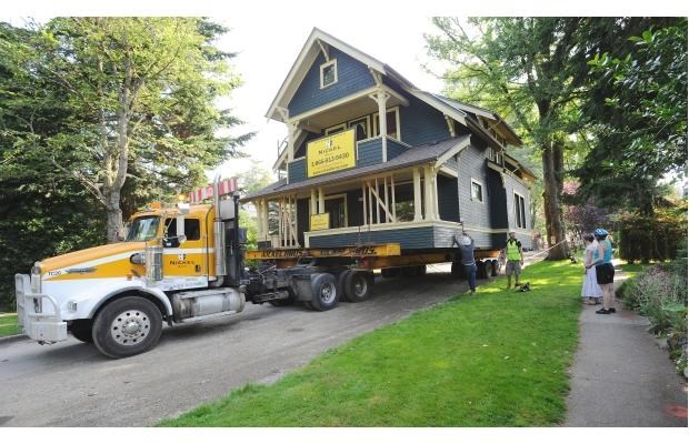 Nickel bros. moves a home from the Dunbar neighbourhood in Vancouver. NickelBros.com photo