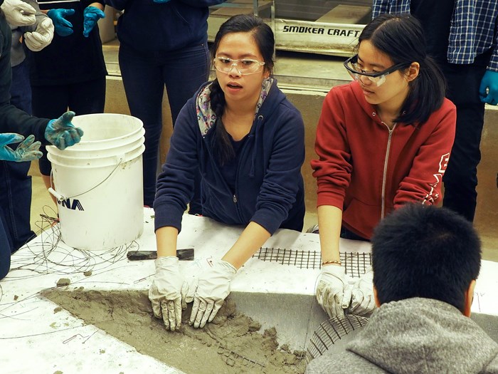 Ellen Chen, concrete canoe