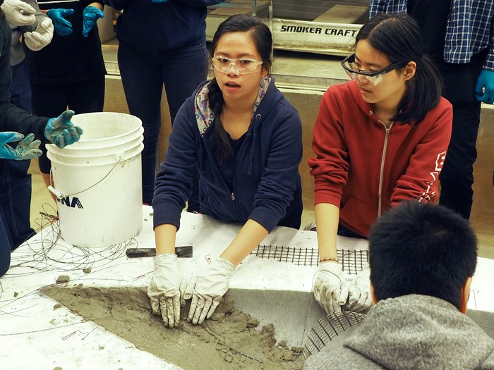 Ellen Chen, concrete canoe