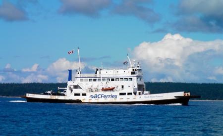 Texada group calls for delay of service cuts