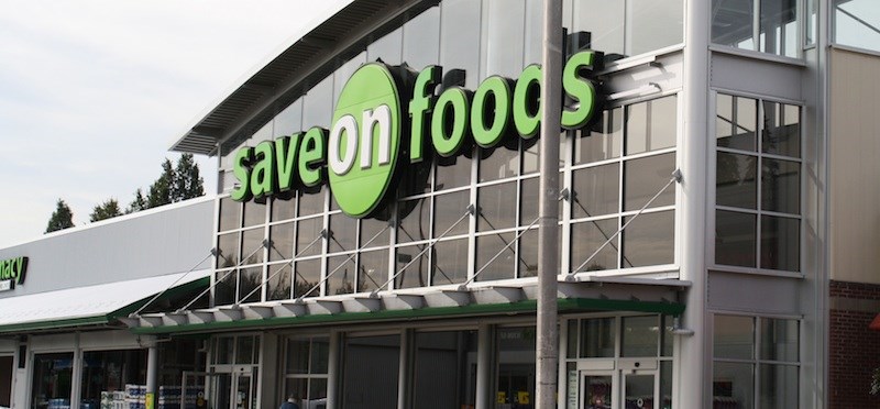 Save-On-Foods will three stores in Winnipeg on the same day this fall