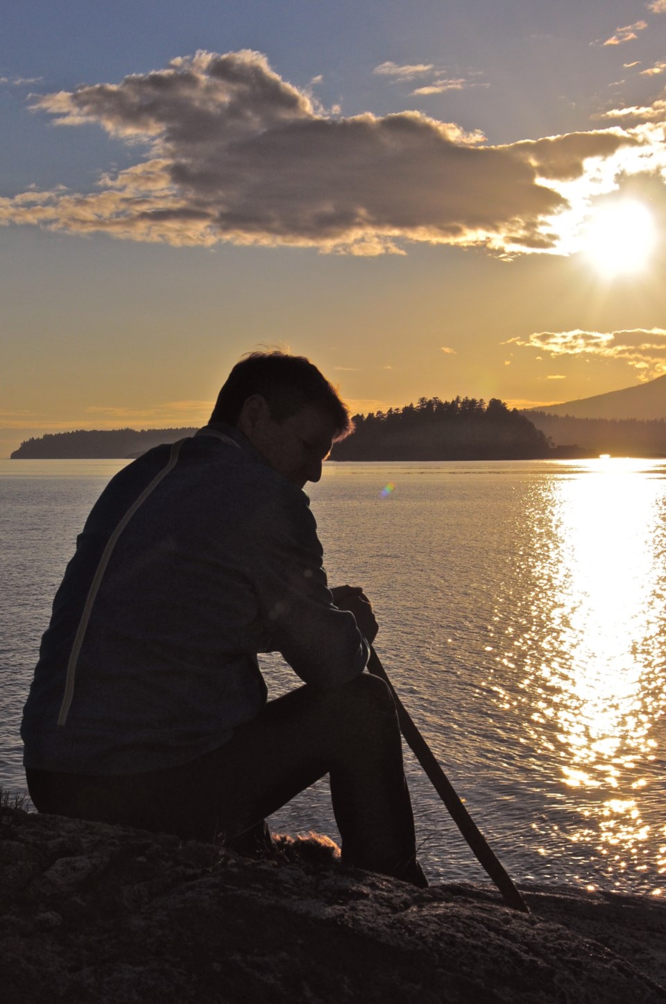 silouette on shore