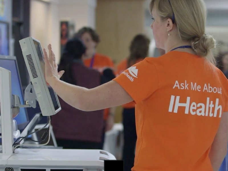 iHealth computer terminal cart - photo