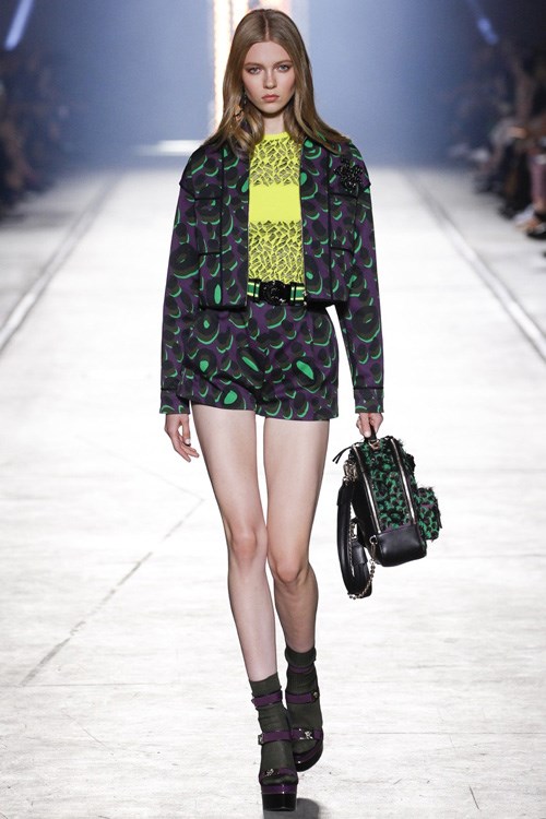 Style File 0609